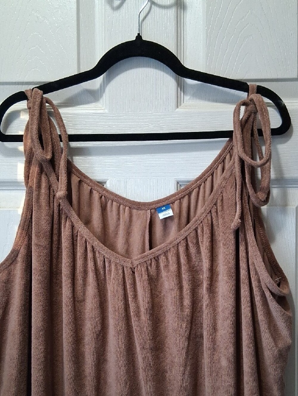 Sweater Subcategory Identification - Picture 2 of 4